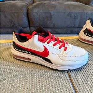 Nike Air Max Men’s 13